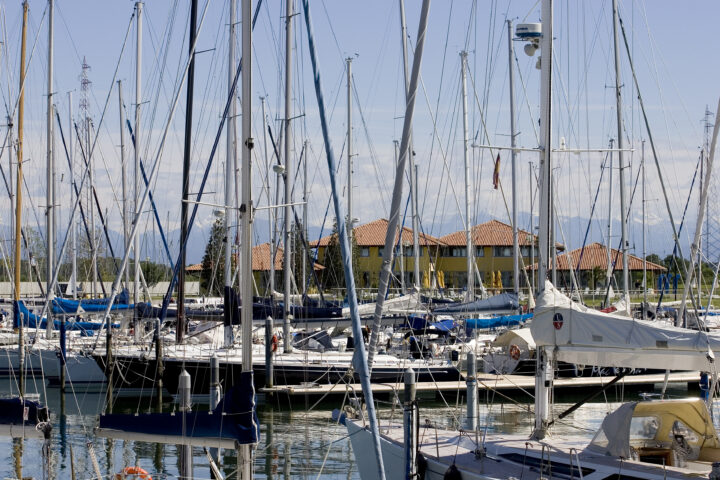 Boote in der Marina Sant'Andrea