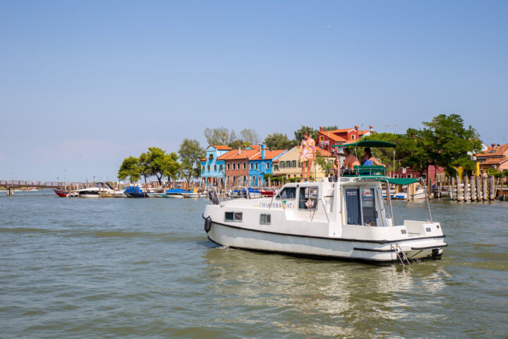 Burano in der Lagune von Venedig.